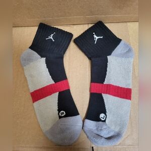 Jordan Jumpman Retro Black/Silver Quarter Top Socks Men Size 8-12